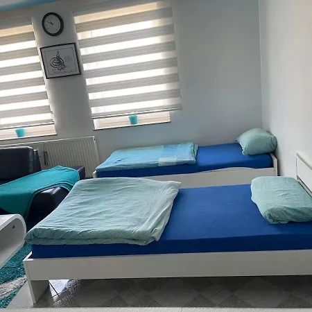 2 Whg In Naehe Zentrum Mit Whirlpool Und Nahen Oeffentliche Verkehrsmitteln Hannover