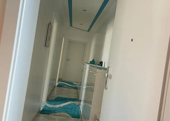 2 Whg In Naehe Zentrum Mit Whirlpool Und Nahen Oeffentliche Verkehrsmitteln Hanovre