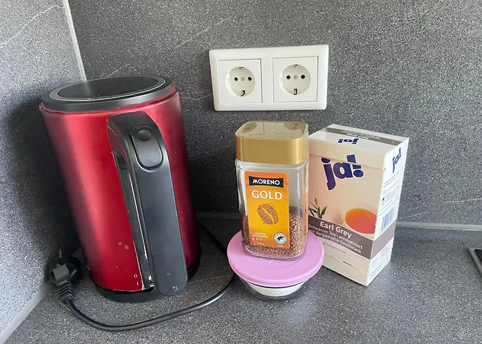 Appartement 2 Whg In Naehe Zentrum Mit Whirlpool Und Nahen Oeffentliche Verkehrsmitteln Hanovre